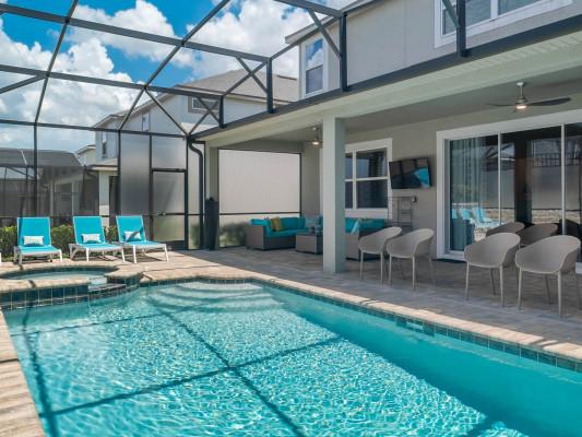 Solara Resort 368