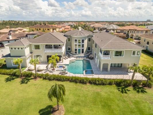 Reunion Resort 10000