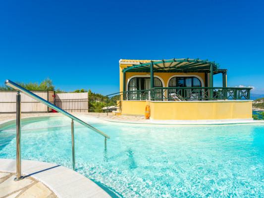 Villas in Greece with pools Thanasis in Paxos