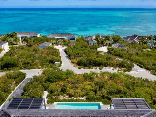 North Shore Beach Enclave Ocean View Beach House - 3-bed