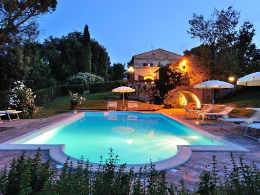 Tombolina Relais - Antico Casolare - Le Marche Italy Vacation Rentals
