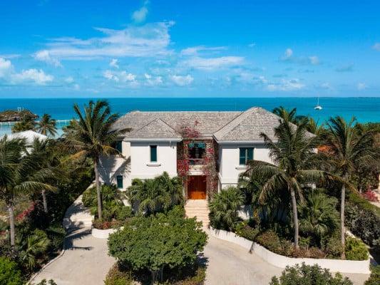 Lillikoi Providenciales villas near Maskanoo