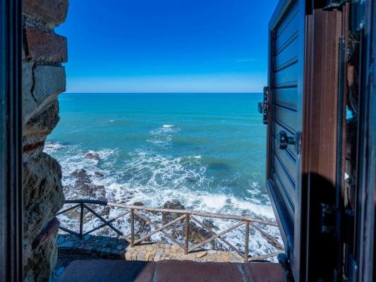 Villa La Giara beach house for couples