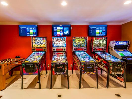 Reunion Resort 0 family vacation homes with theater room and arcades