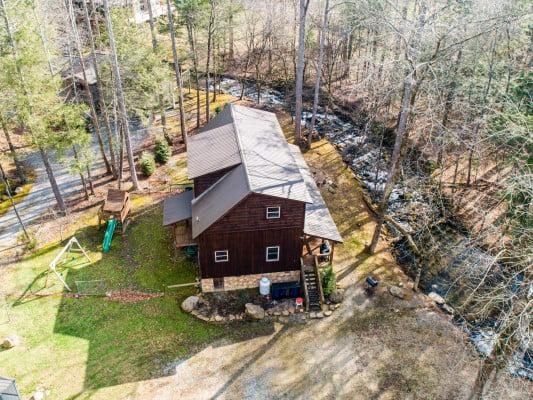 Gatlinburg 30 pet friendly cabin in Tennessee