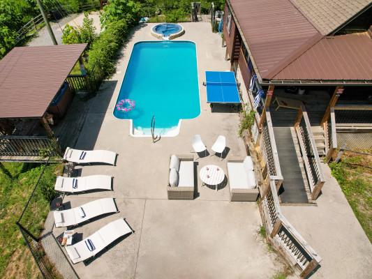 Pigeon Forge 67 Tennessee cabins with hot tubs