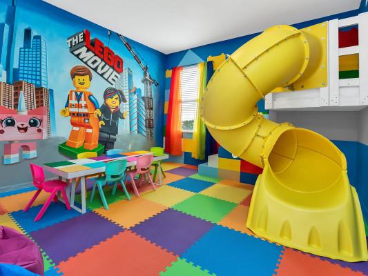 Orlando homes with Legoland-themed rooms - Solterra Resort 786