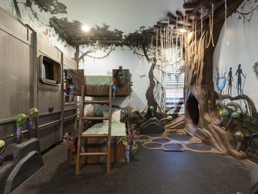 Reunion Resort 950 kid-theme vacation rental