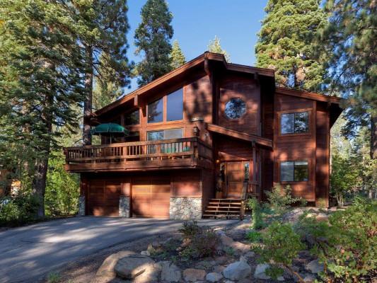 Lake Tahoe 146 Lake Tahoe vacation rentals near American Century Championship