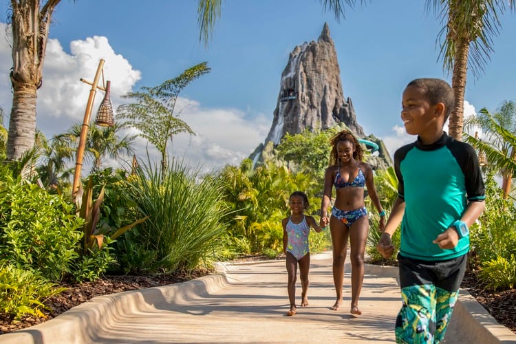 Family day trip in Volcano Bay, Universal Orlando