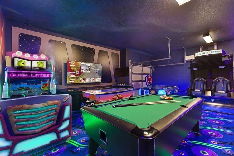 arcade-game-room-in-orlando-top-villas