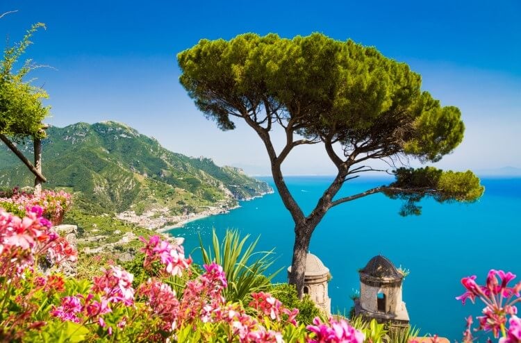 When is the best time to visit Amalfi Coast? | Top Villas